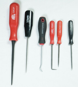 Various Awls & Ice Picks Bypass Tools to manipulate the lock springs